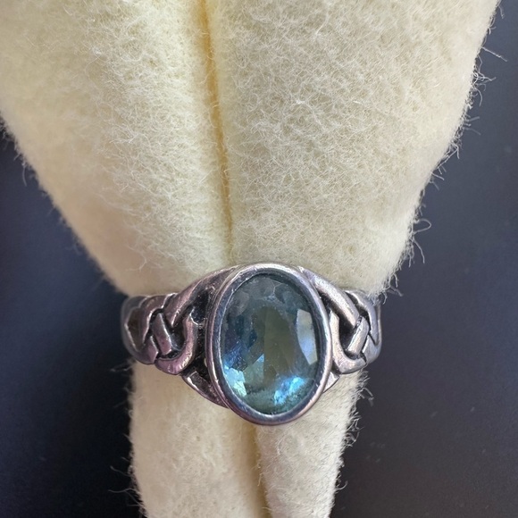 Vintage Sterling Silver 925 Blue Topaz Ring Size 7.5 Celtic Band Bezel Set Oval - Picture 6 of 9